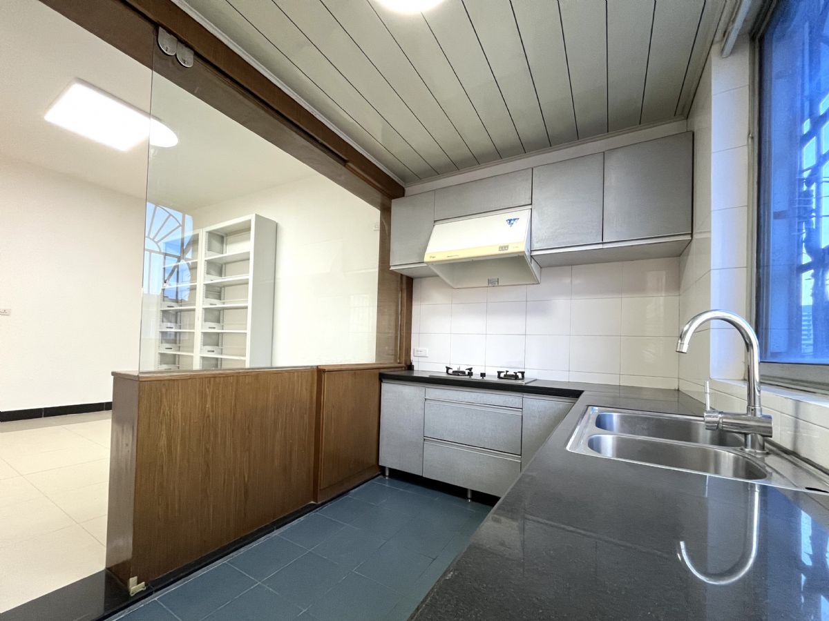 ����С��