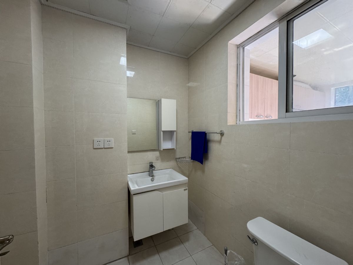 ����С��