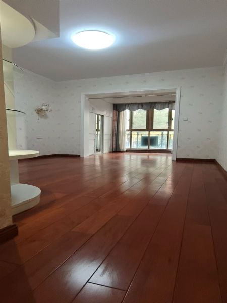 ŷ������