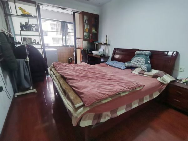 �����³�