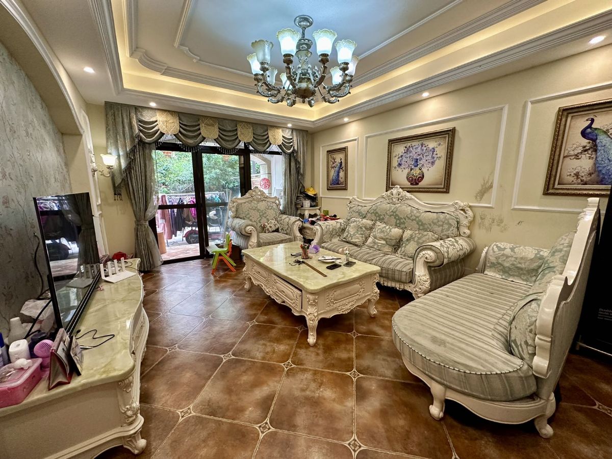 �¿�˹��������