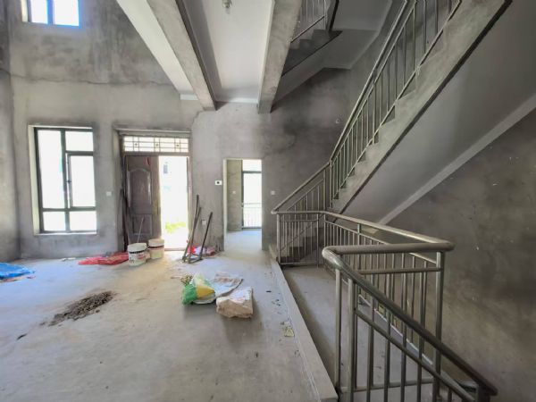 ����ɽ��