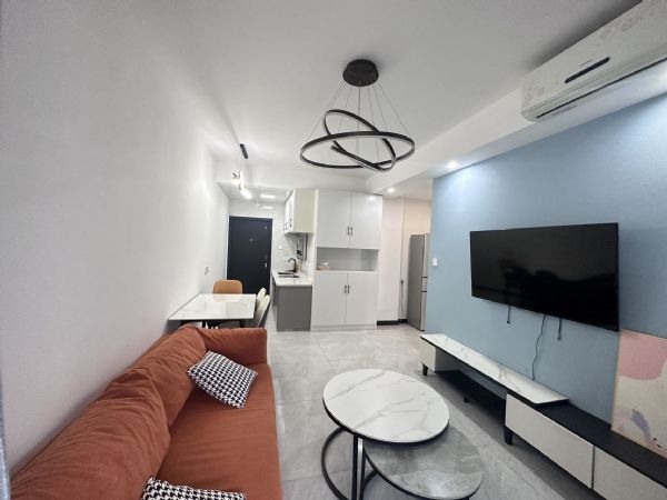 ����Է