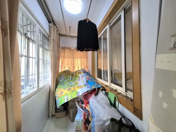 ����С��